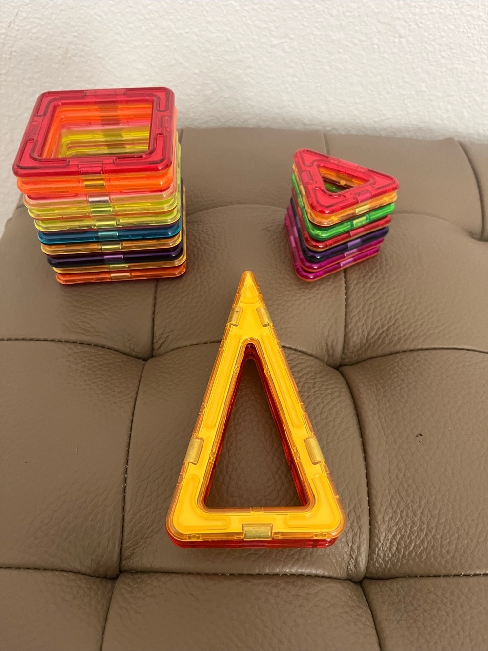 Magna-Tiles